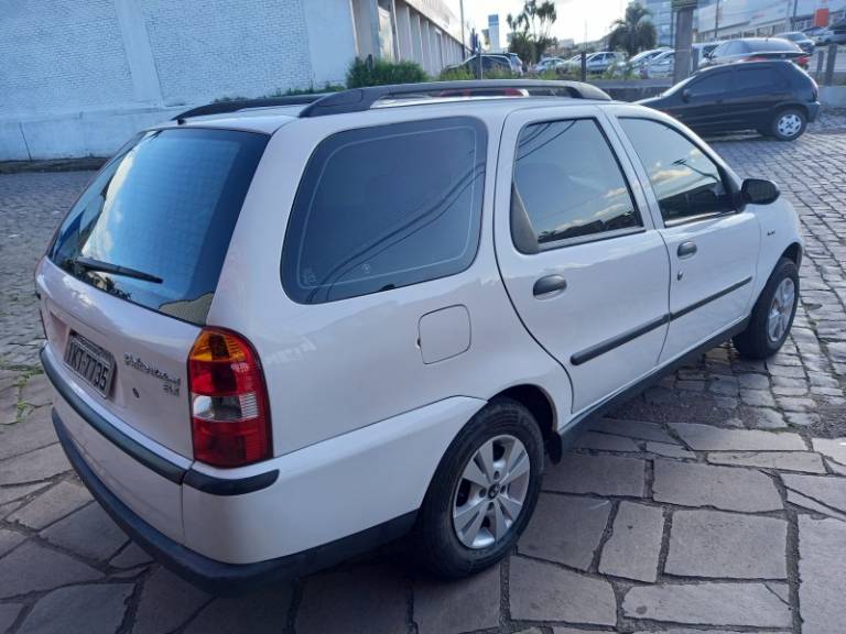 FIAT - PALIO - 2002/2003 - Branca - R$ 17.900,00