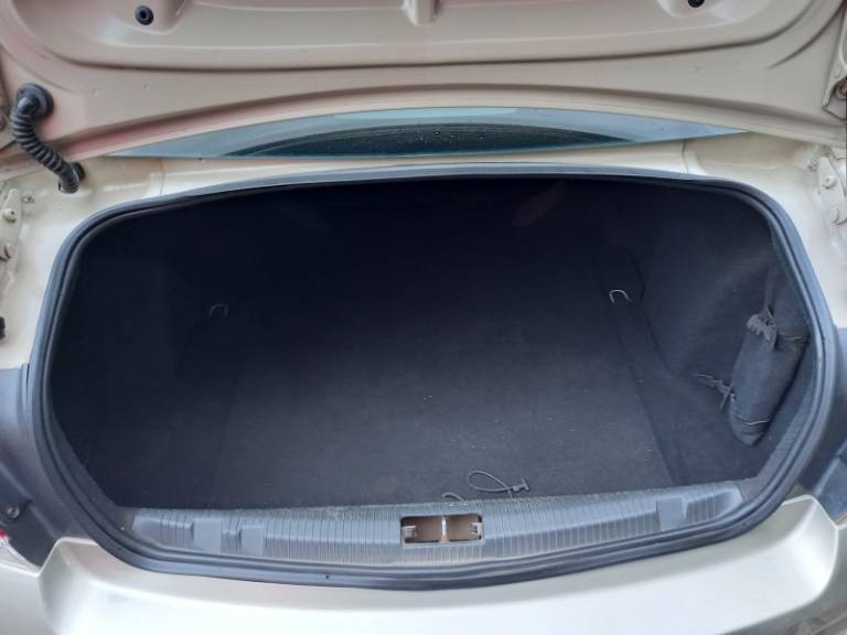 CHEVROLET - VECTRA - 2007/2008 - Bege - R$ 34.900,00