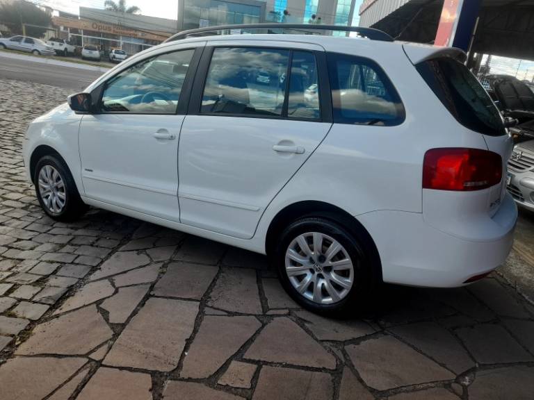 VOLKSWAGEN - SPACEFOX - 2013/2013 - Branca - R$ 42.900,00