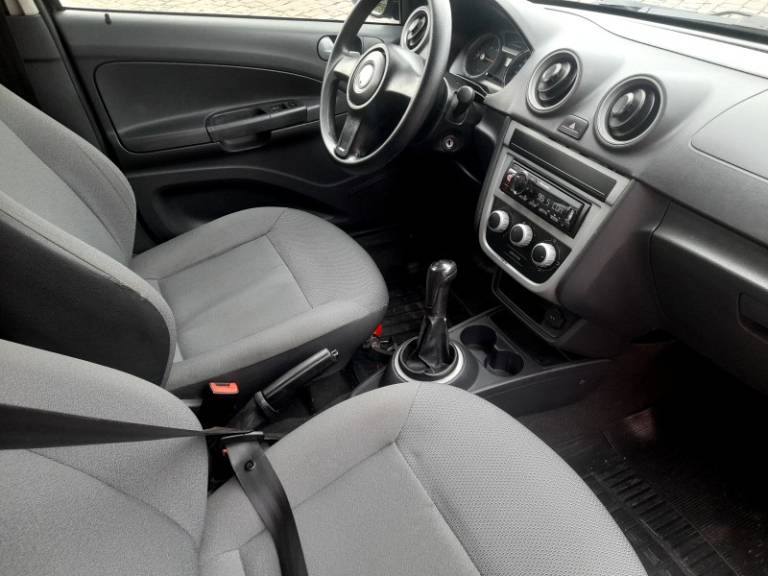 VOLKSWAGEN - GOL - 2009/2009 - Preta - R$ 22.900,00