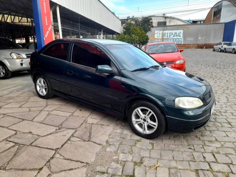 CHEVROLET - ASTRA - 1999/1999 - Verde - R$ 18.900,00