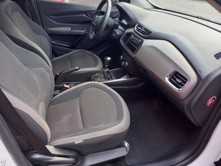 CHEVROLET - PRISMA - 2013/2013 - Branca - R$ 44.900,00