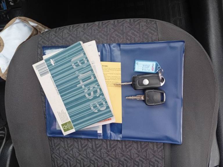 CHEVROLET - ASTRA - 2009/2009 - Prata - R$ 34.990,00