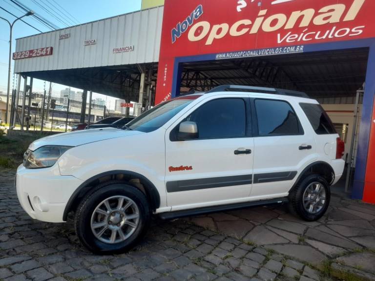 FORD - ECOSPORT - 2011/2011 - Branca - R$ 39.900,00