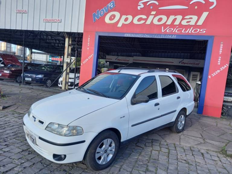 FIAT - PALIO - 2002/2003 - Branca - R$ 17.900,00