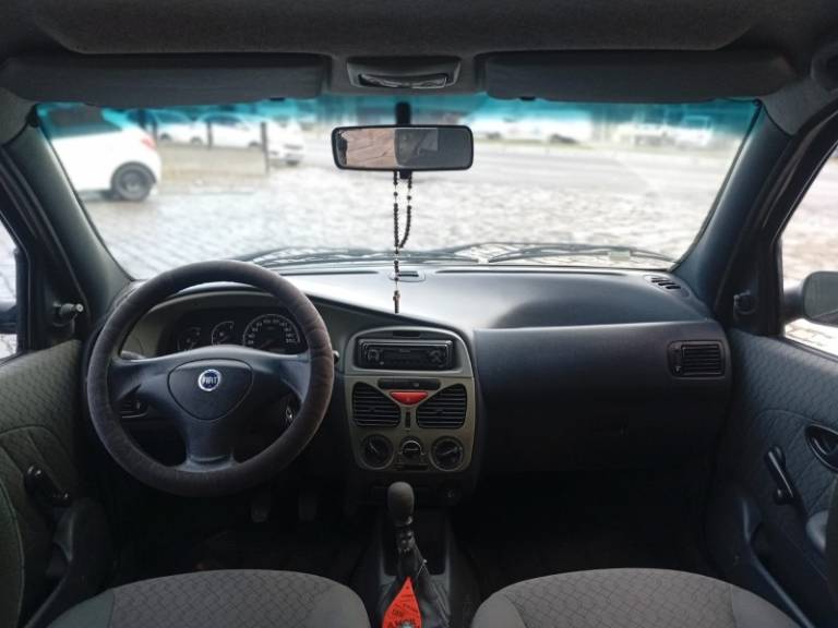 FIAT - PALIO - 2003/2003 - Verde - R$ 17.990,00