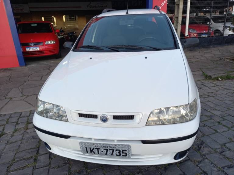 FIAT - PALIO - 2002/2003 - Branca - R$ 17.900,00