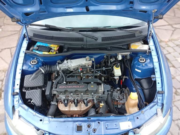 CHEVROLET - CELTA - 2001/2001 - Azul - R$ 15.990,00