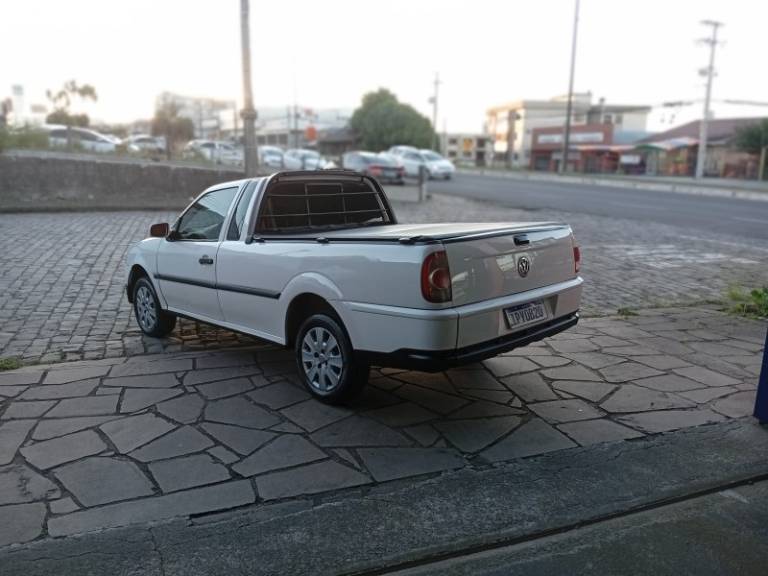 VOLKSWAGEN - SAVEIRO - 2009/2010 - Branca - R$ 29.990,00