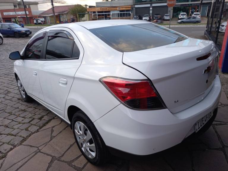 CHEVROLET - PRISMA - 2013/2013 - Branca - R$ 44.900,00
