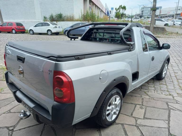 CHEVROLET - MONTANA - 2008/2009 - Prata - R$ 36.900,00