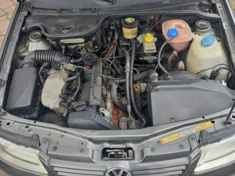 VOLKSWAGEN - GOL - 1999/2000 - Cinza - R$ 24.900,00