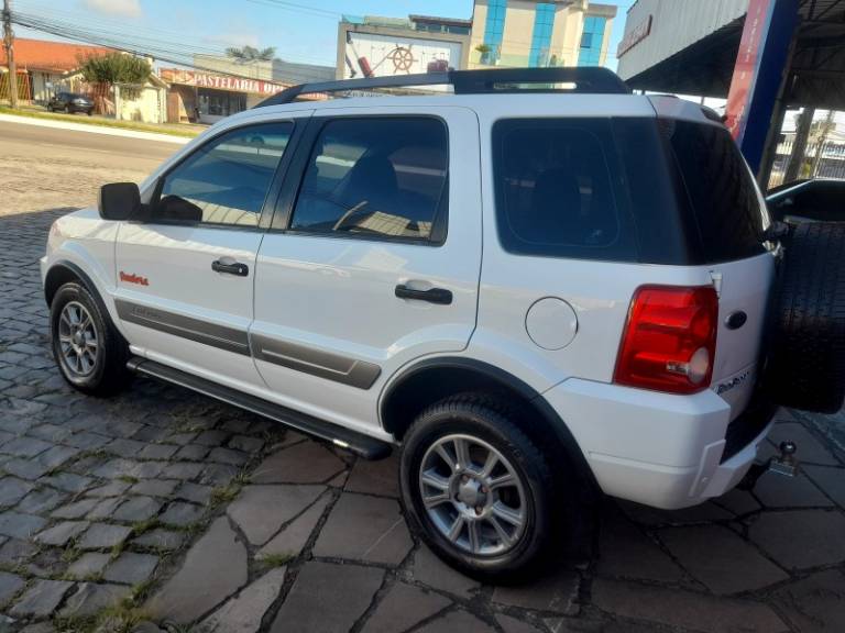 FORD - ECOSPORT - 2011/2011 - Branca - R$ 39.900,00