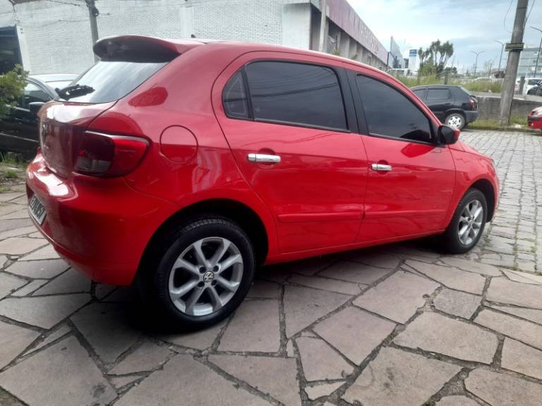 VOLKSWAGEN - GOL - 2013/2013 - Vermelha - R$ 31.900,00