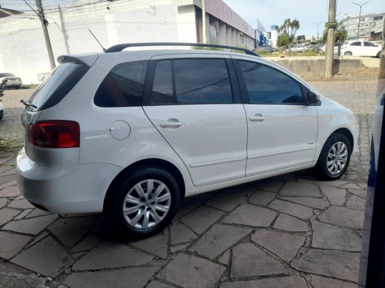 VOLKSWAGEN - CROSSFOX - 2009/2009 - Preta - R$ 34.900,00