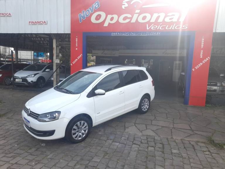 VOLKSWAGEN - CROSSFOX - 2009/2009 - Preta - R$ 34.900,00