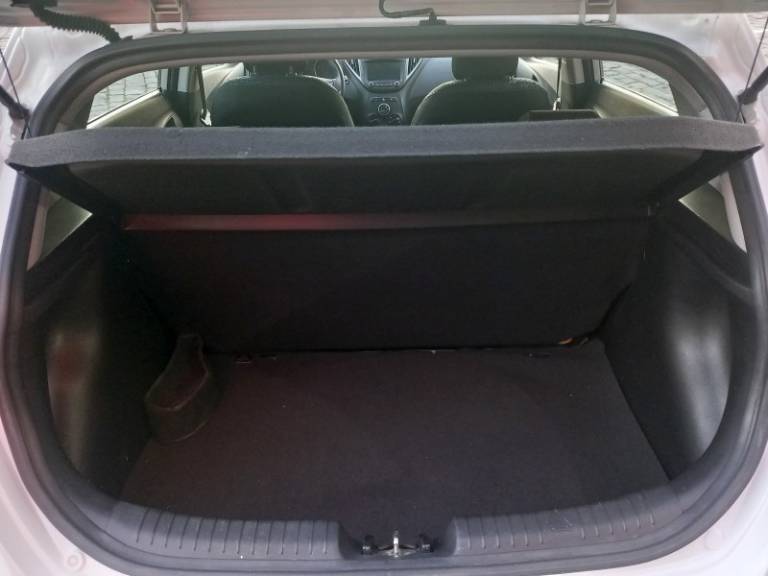 HYUNDAI - HB20X - 2017/2018 - Branca - R$ 64.900,00