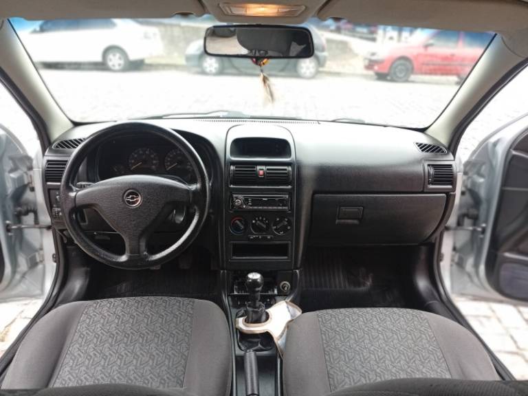 CHEVROLET - ASTRA - 2009/2009 - Prata - R$ 34.990,00